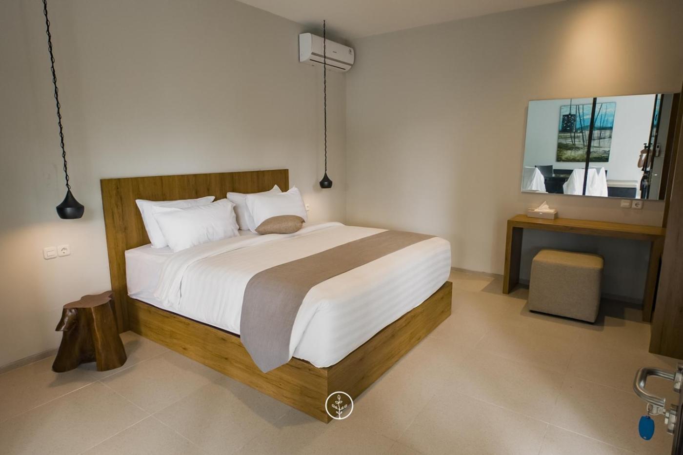 Hikari Hill View Villa 7 Bedrooms With A Private Swimming Pool And Billiard 万隆 外观 照片